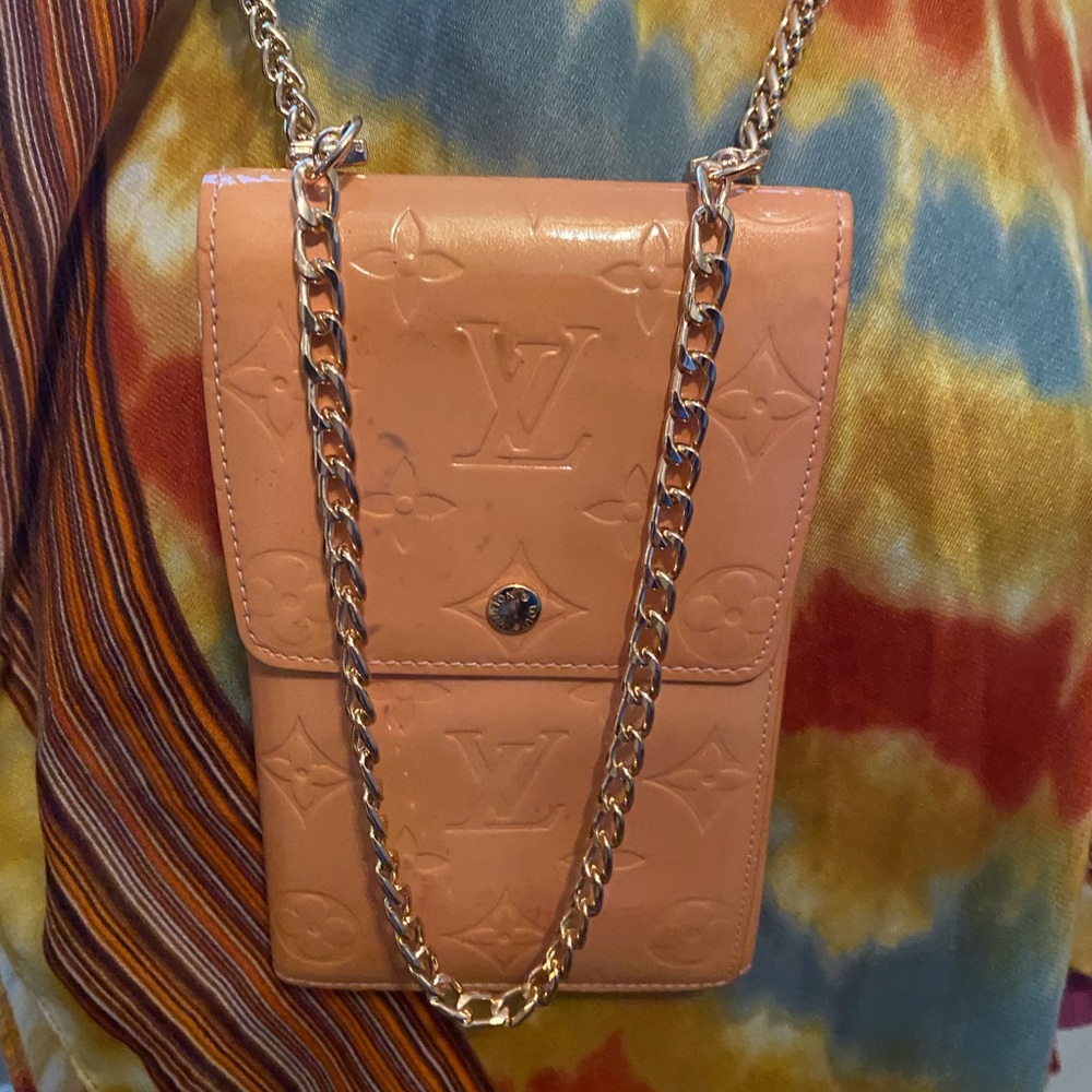 LOUIS VUITTON VERNIS WALKER WALLET/CROSSBODY - Picture 9 of 16